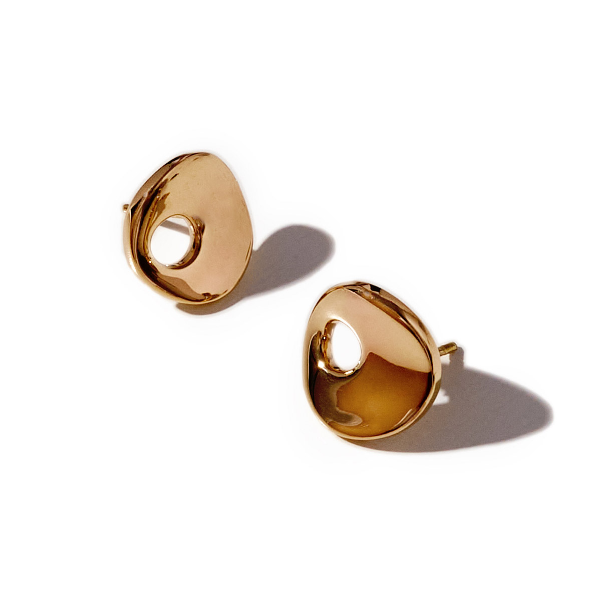 pendiente-oro-18k-asimetricos-2